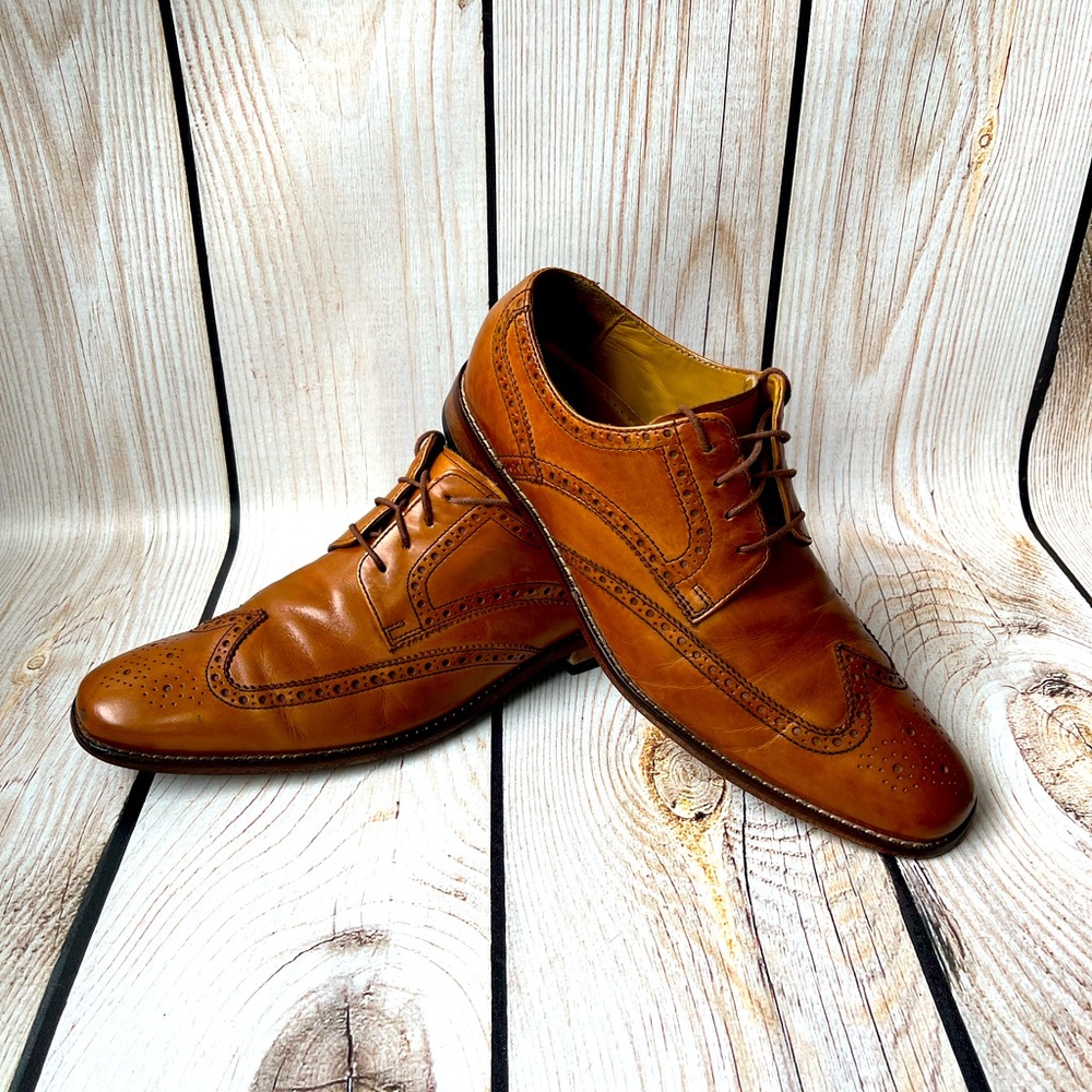 Cole Haan Wingtip, Size 10